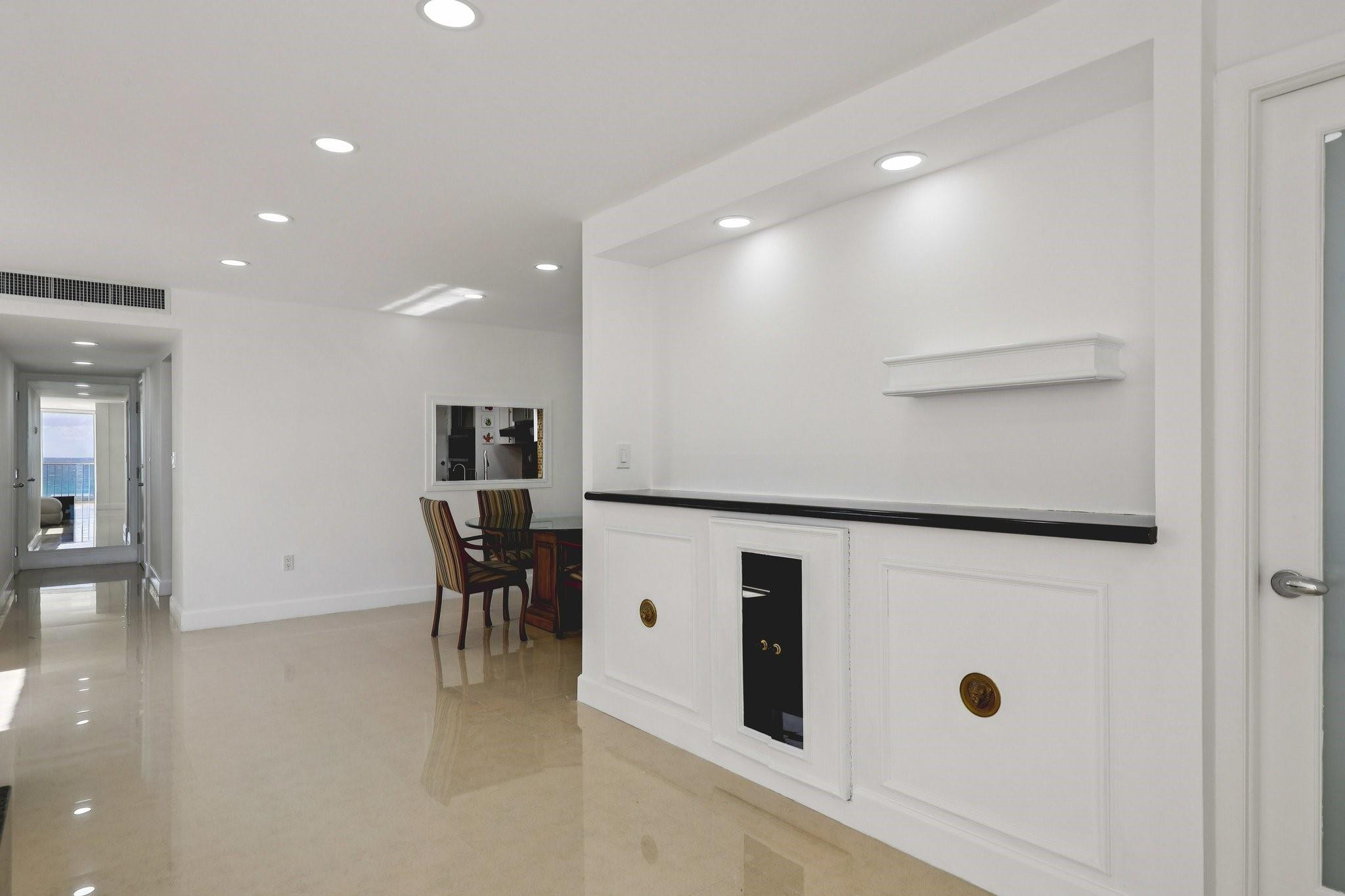 Ocean Park Condominium - Residential