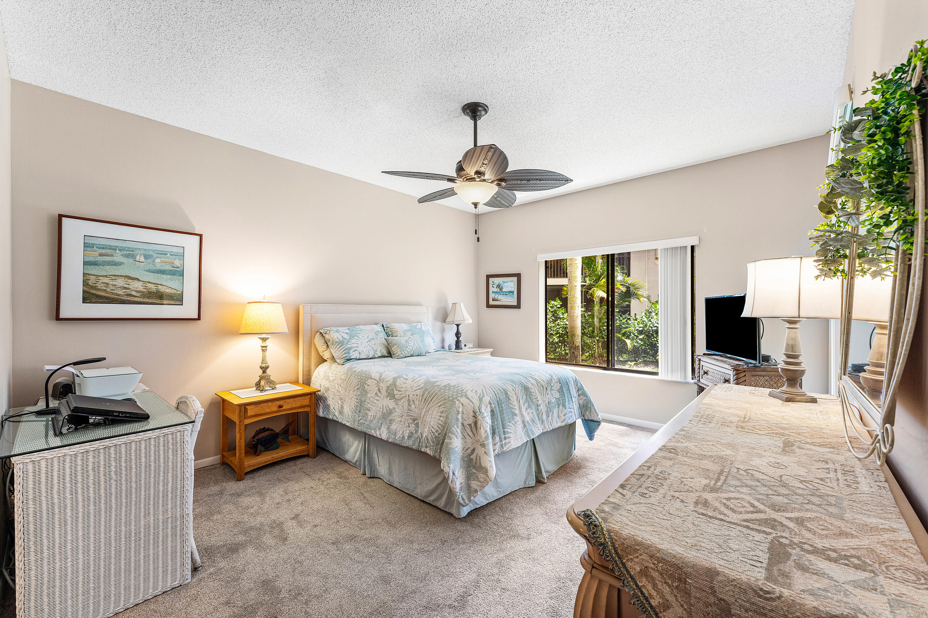 LEXINGTON CLUB VILLAS CONDO - Residential