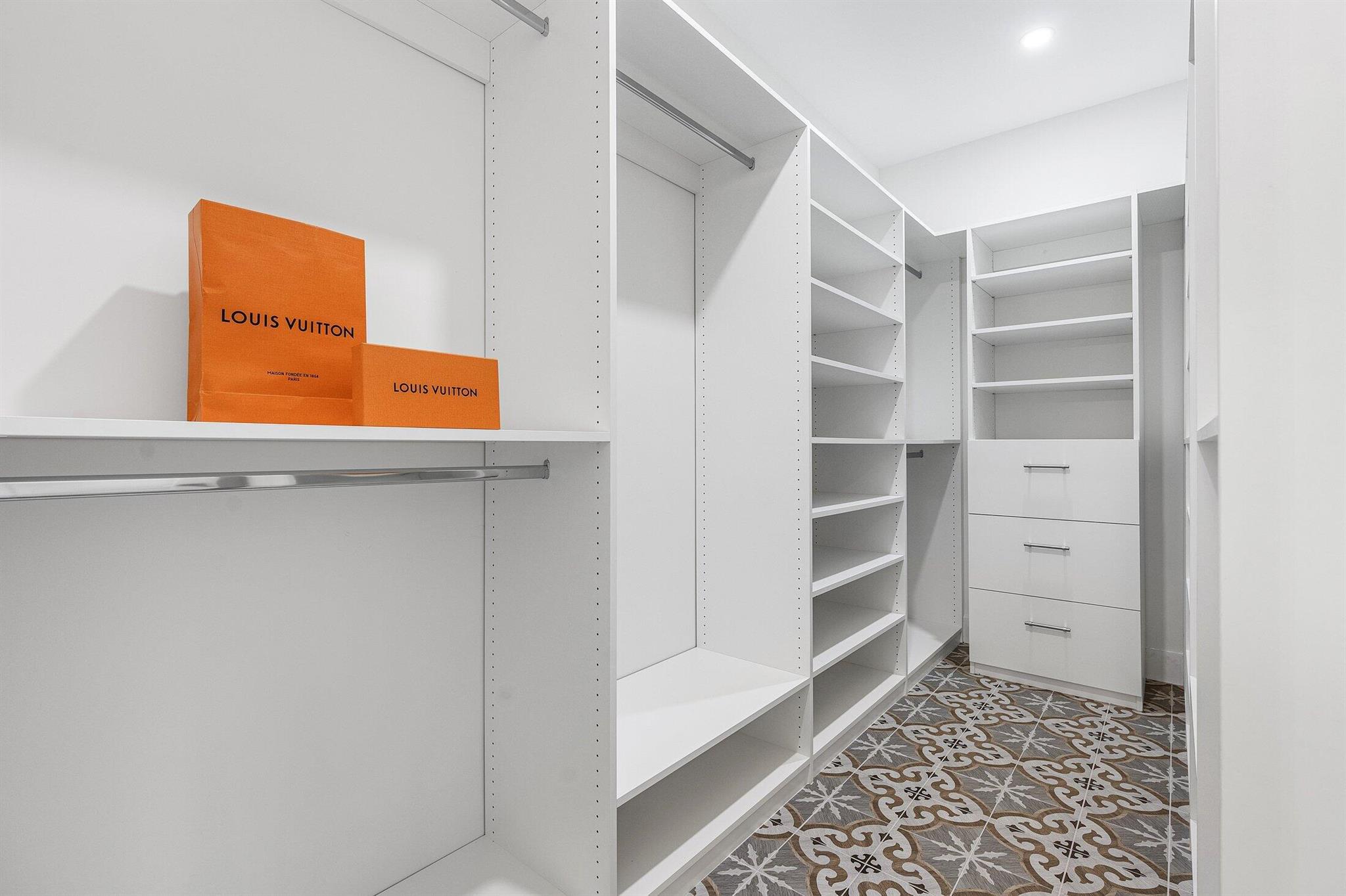 ESTANCIA III OF VIA VERDE - Residential