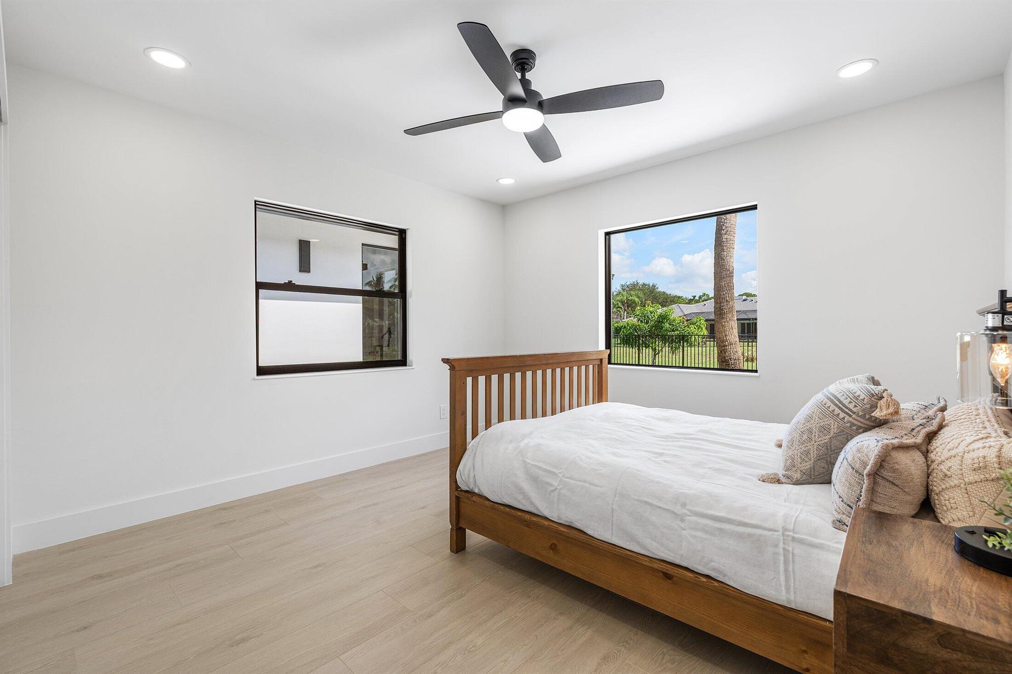 ESTANCIA III OF VIA VERDE - Residential