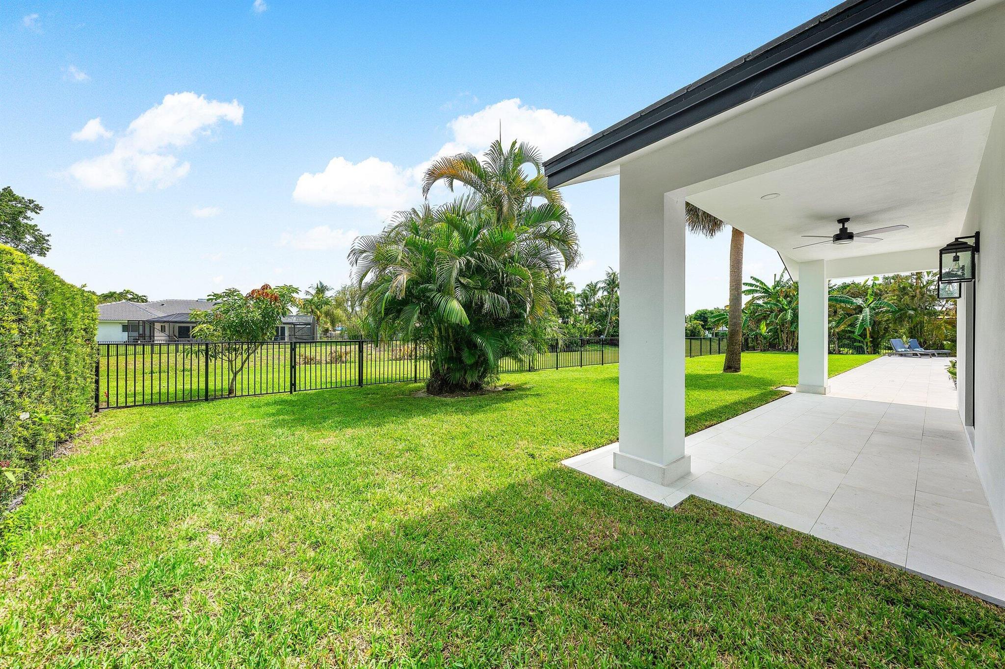 ESTANCIA III OF VIA VERDE - Residential