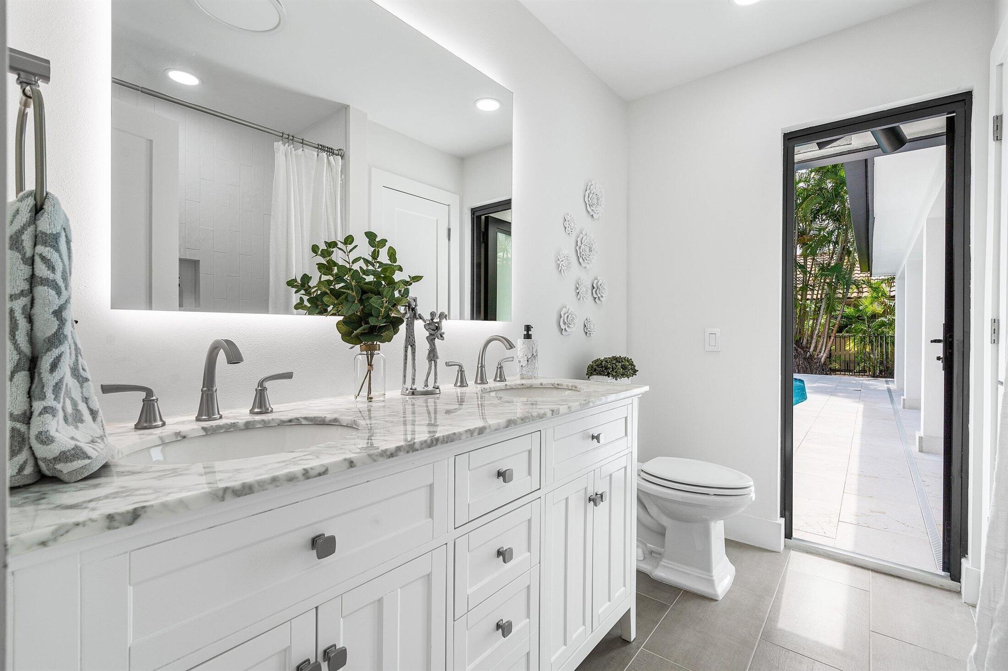 ESTANCIA III OF VIA VERDE - Residential