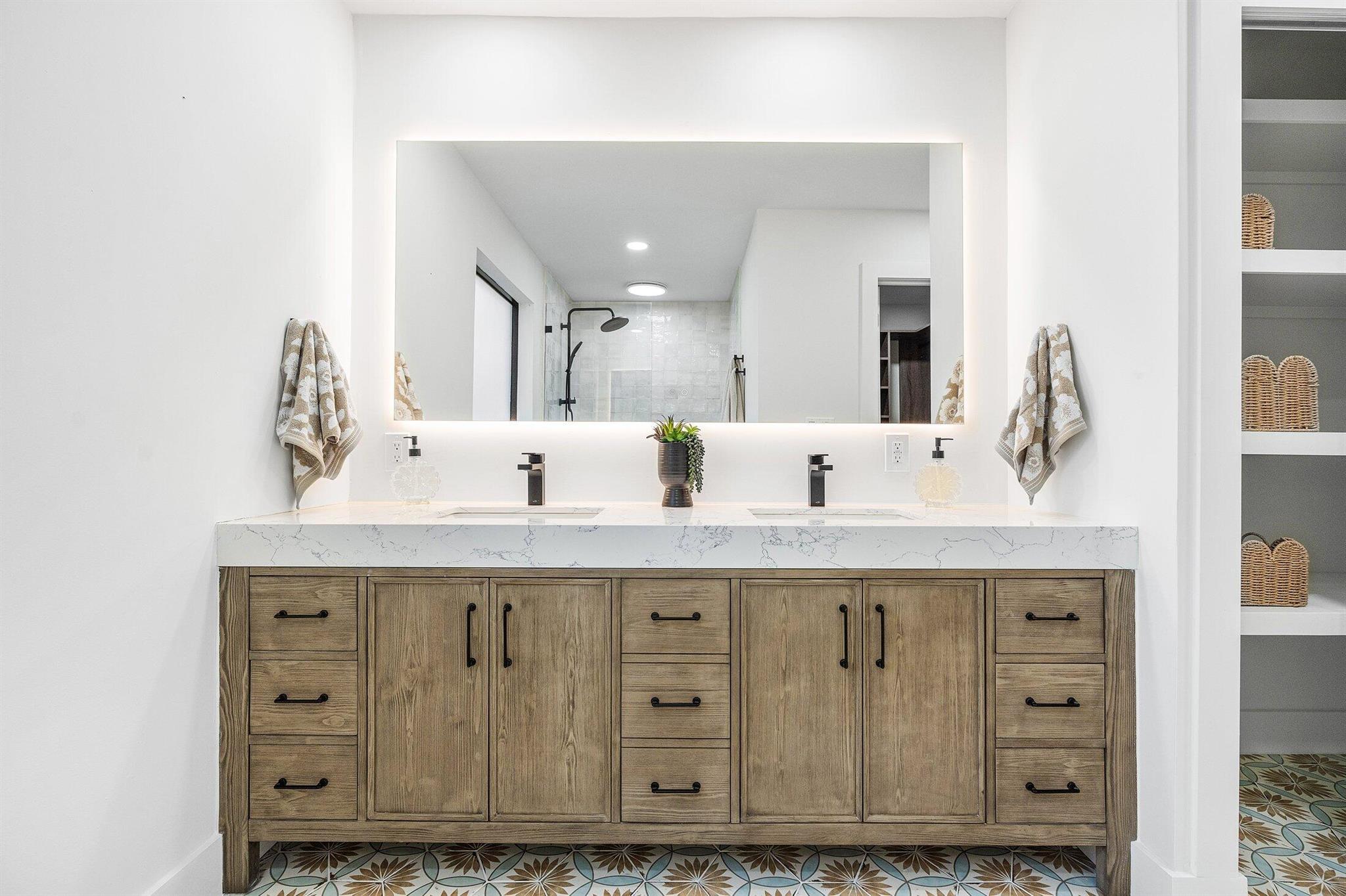 ESTANCIA III OF VIA VERDE - Residential