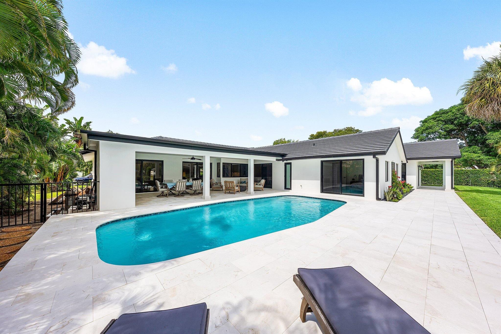 ESTANCIA III OF VIA VERDE - Residential