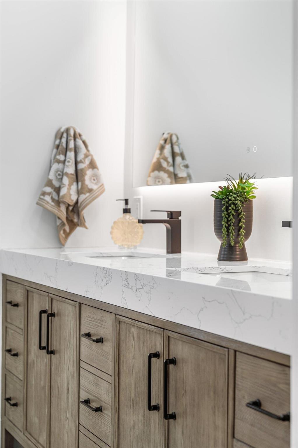 ESTANCIA III OF VIA VERDE - Residential