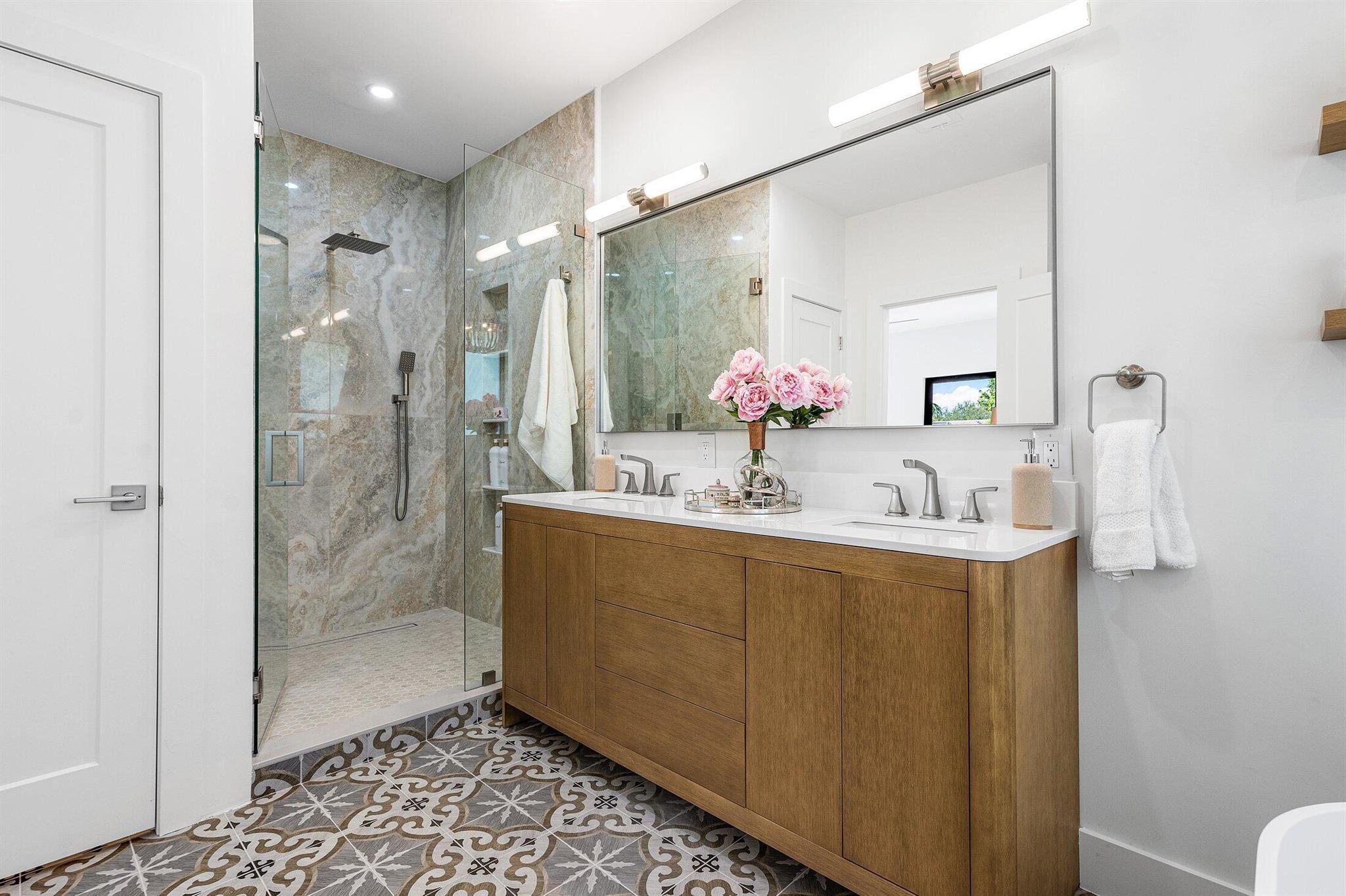 ESTANCIA III OF VIA VERDE - Residential