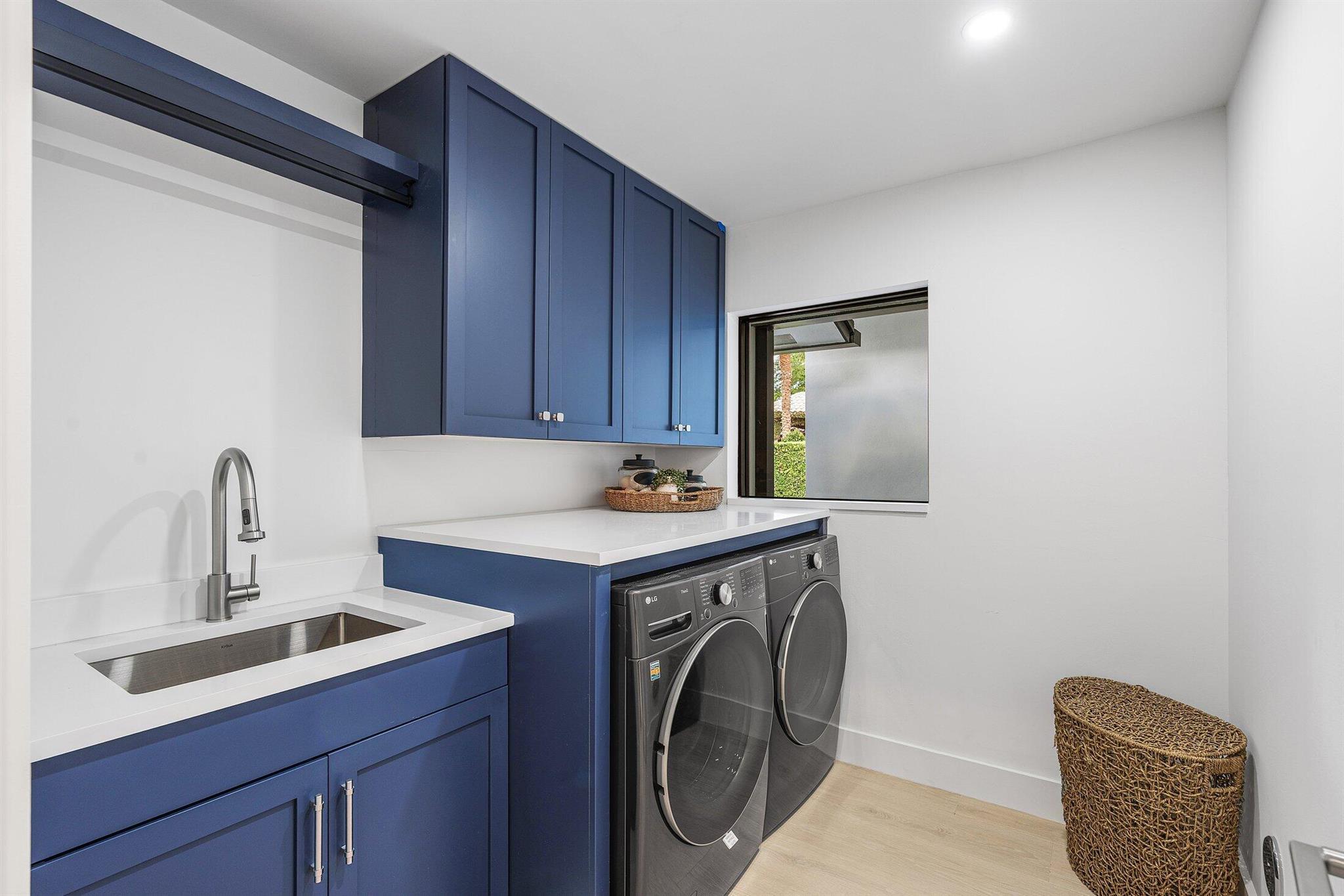 ESTANCIA III OF VIA VERDE - Residential