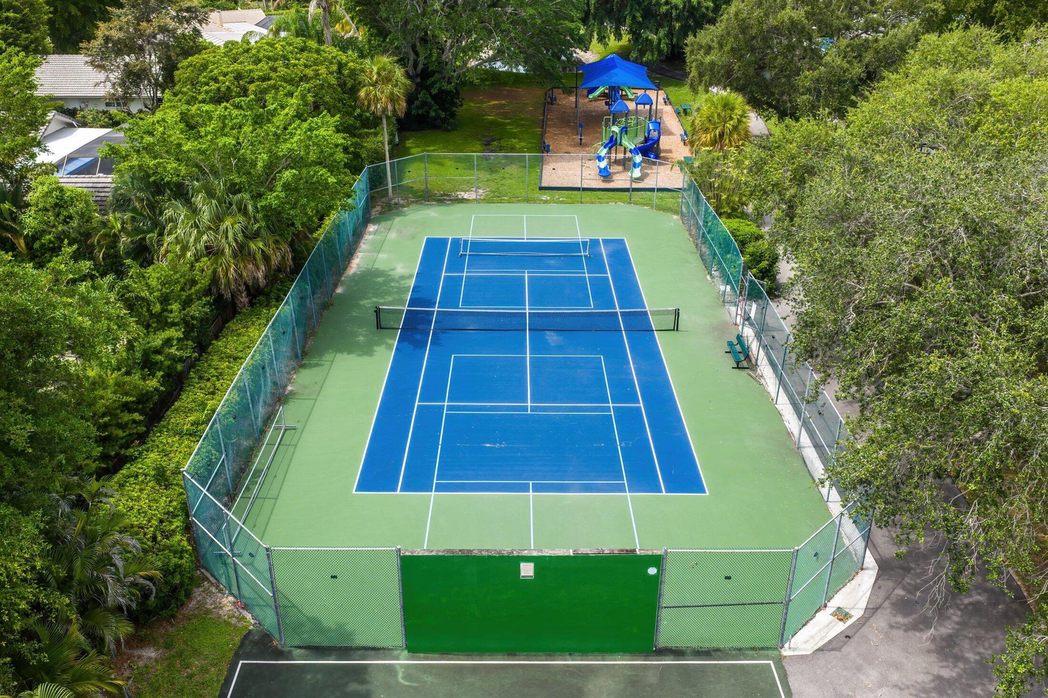 ESTANCIA III OF VIA VERDE - Residential