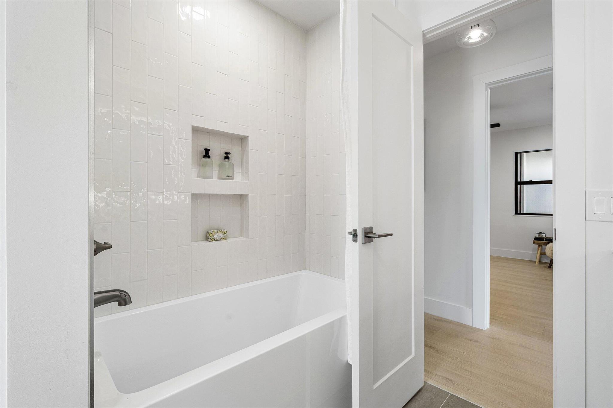 ESTANCIA III OF VIA VERDE - Residential