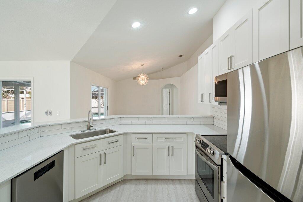 HOLIDAY PINES SUBDIVISION PHASE IIB - Residential