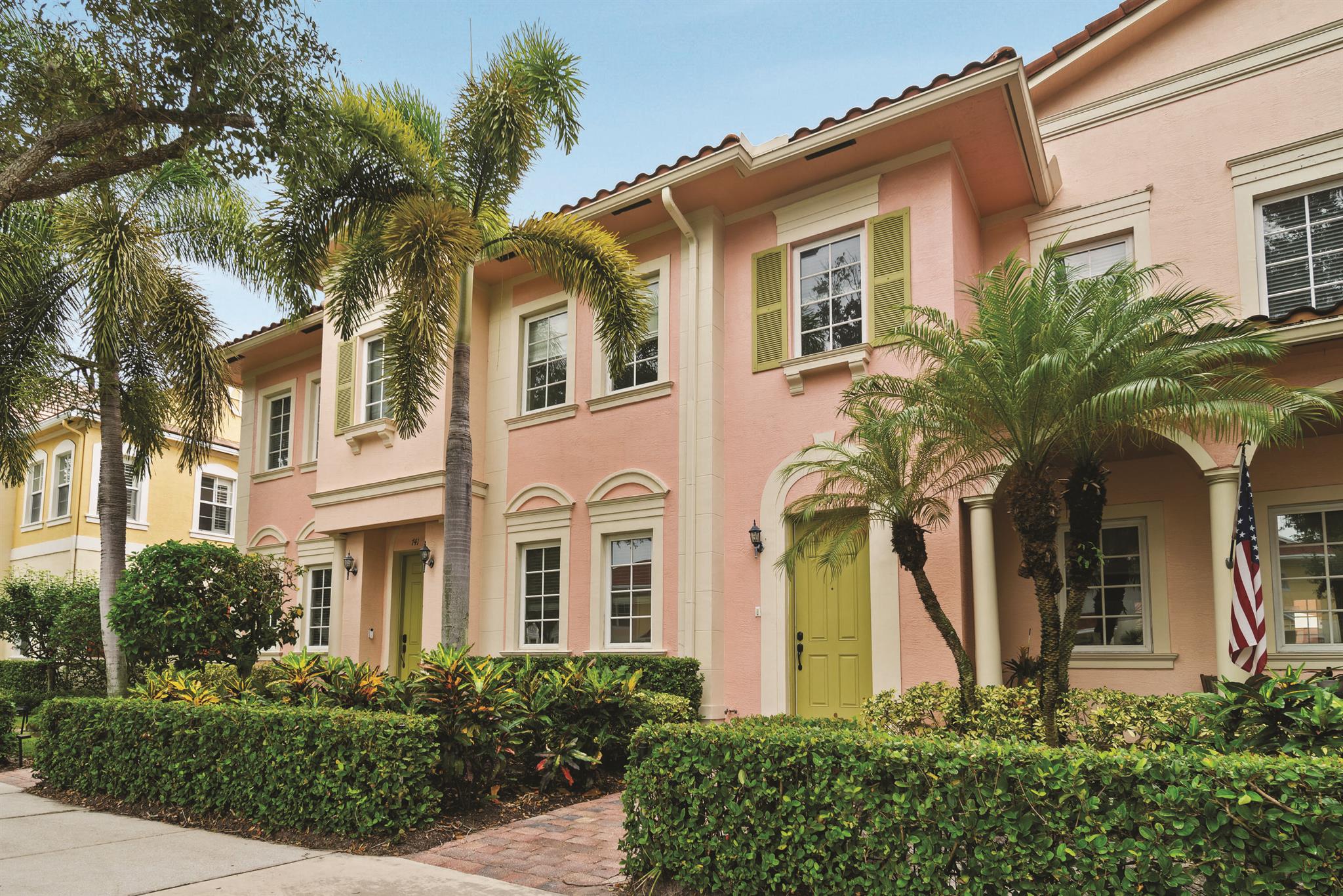 737 Dakota Drive