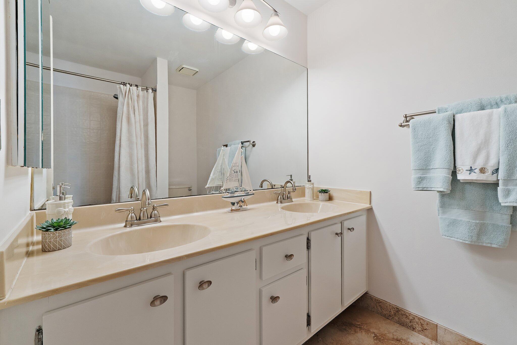 PGA RESORT COMMUNITY PL OF WINDERMERE UNIT 1 - Residential