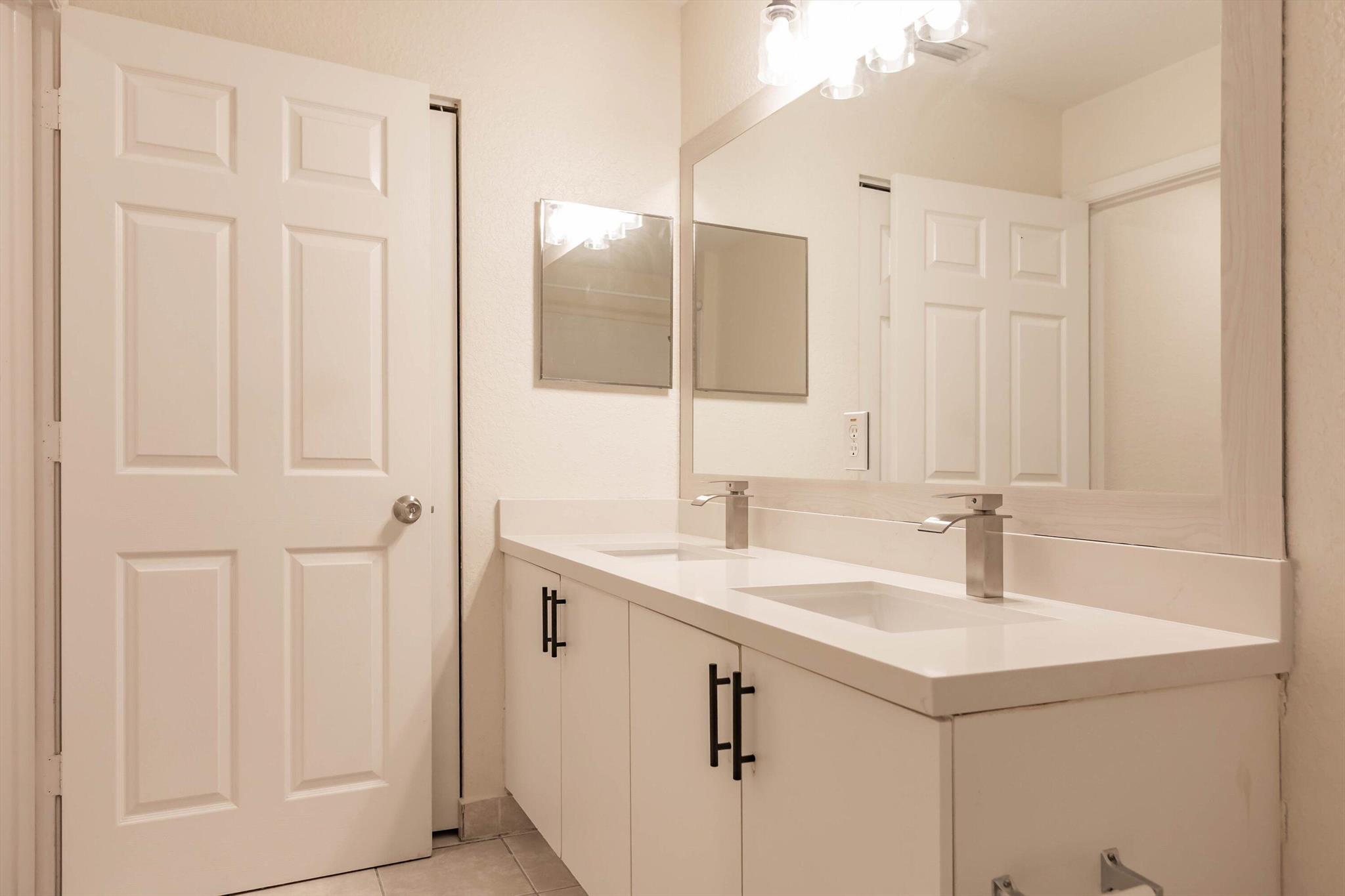 WATERWAYS TAHERI PUD - Residential Lease