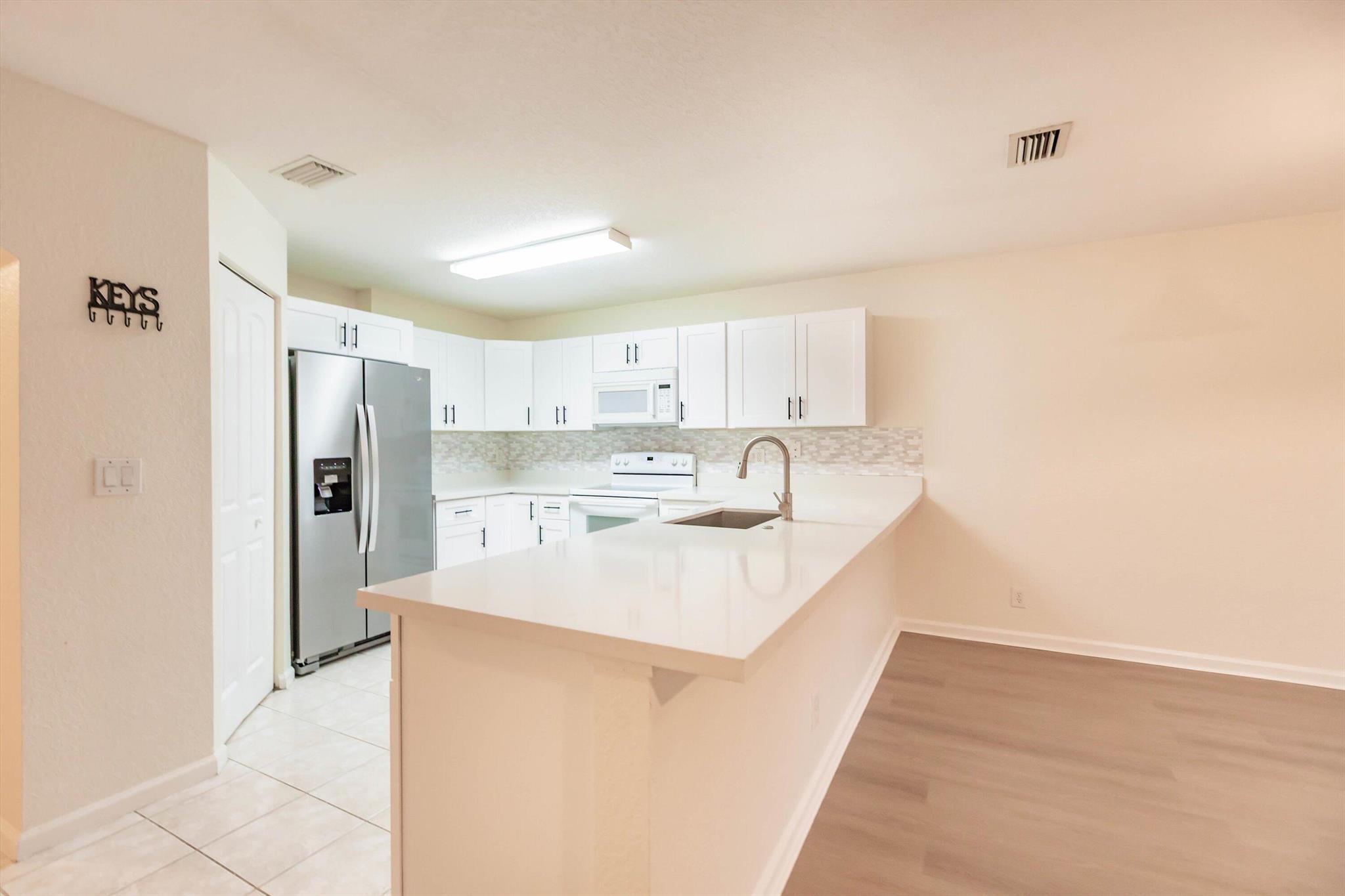 WATERWAYS TAHERI PUD - Residential Lease