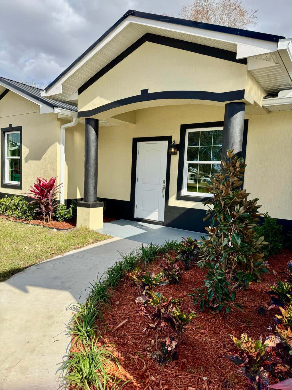 Photo of 5007 SE 42nd Street, Okeechobee, FL 34974 (MLS # R11157430)