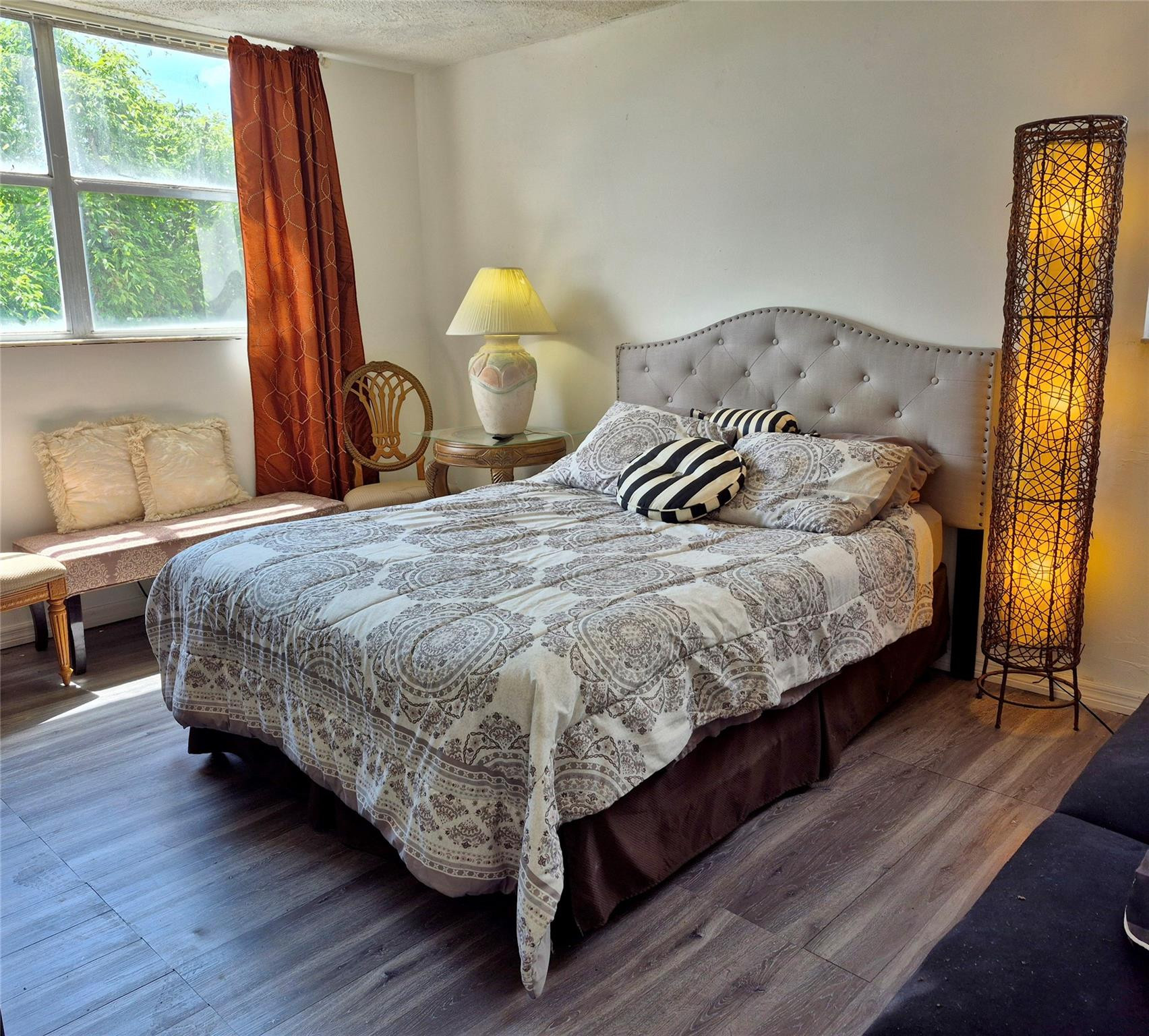 SOMERSET AT LAUDERDALE - Residential