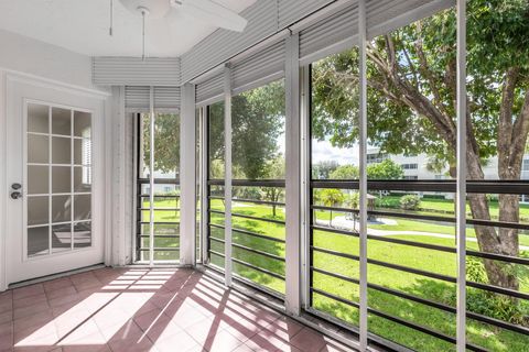 A home in Lake Worth