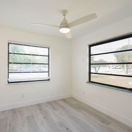 HILLSBORO RIVER ESTATES - Residential Lease