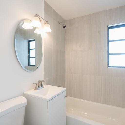 HILLSBORO RIVER ESTATES - Residential Lease