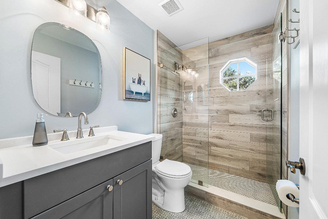 SEMINOLE ESTATES & TOWNHOMES - Residential