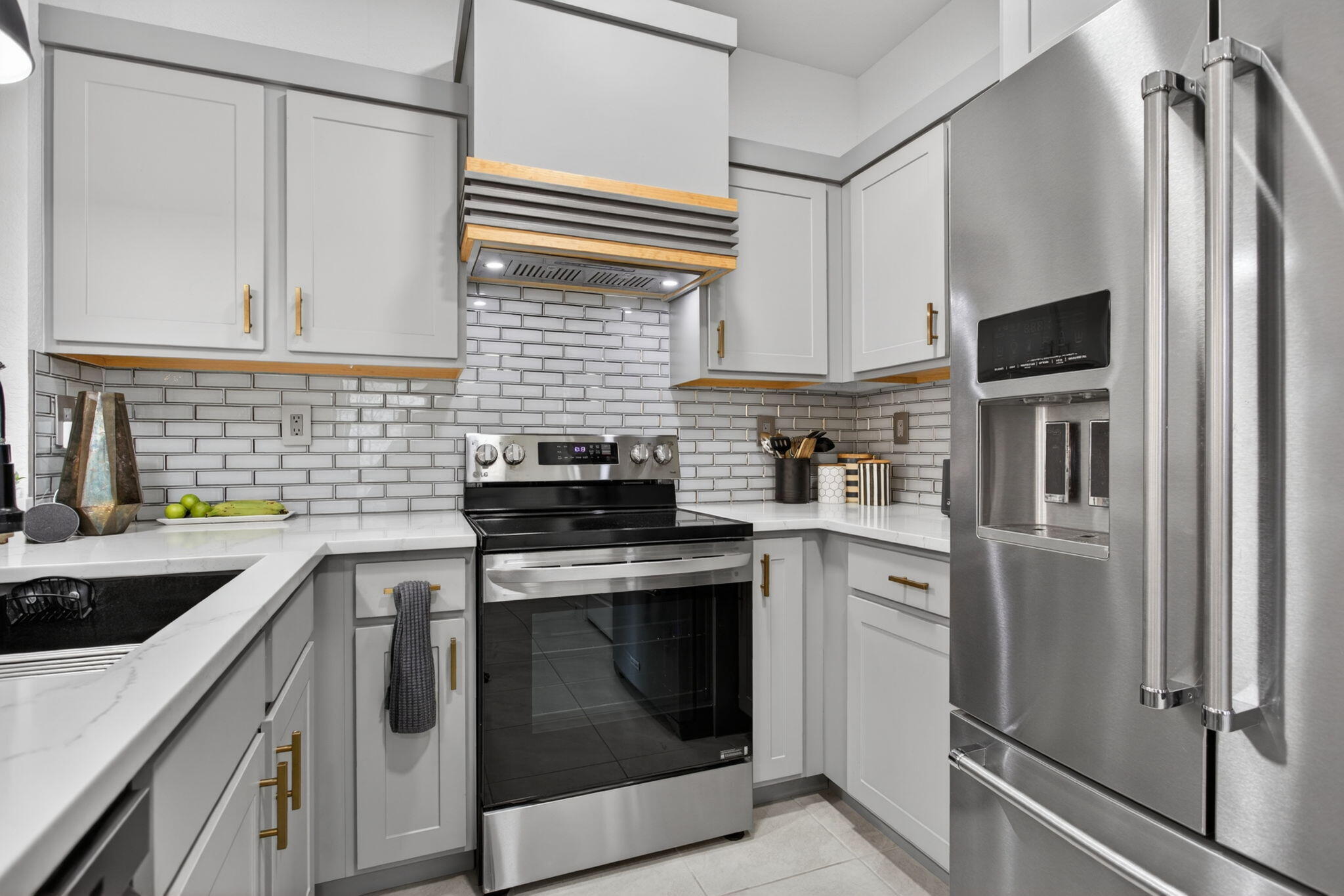 HIGHLAND OAKS - Residential