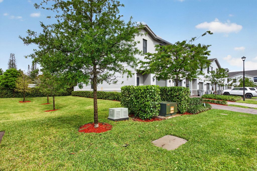 Photo of 873 NW 3rd Way, Pompano Beach, FL 33060 (MLS # B26020264)