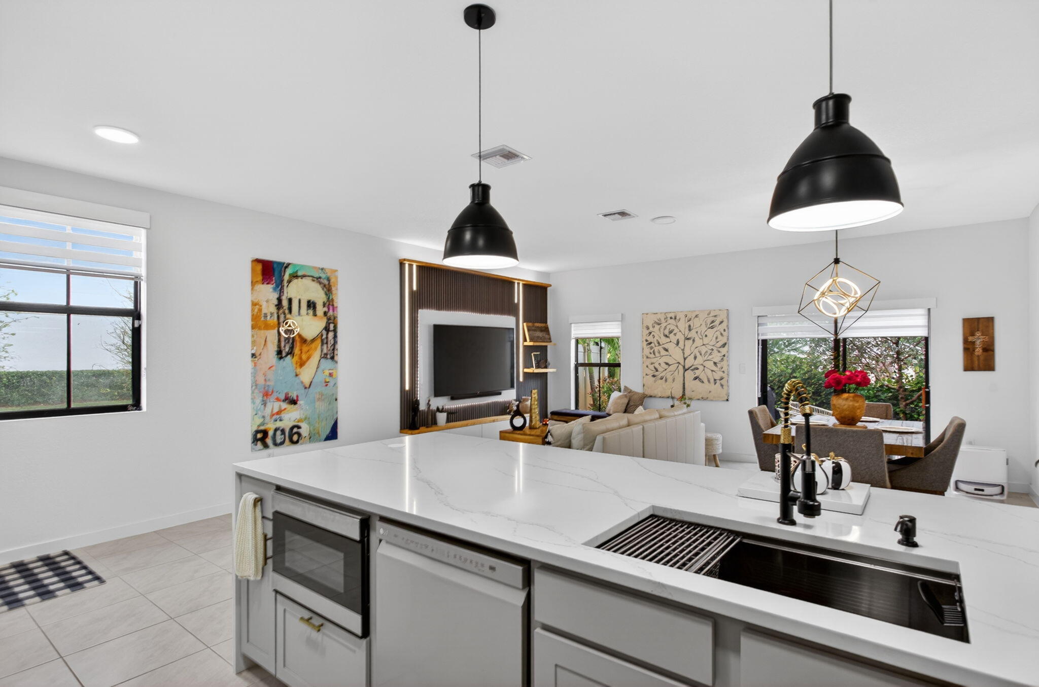 HIGHLAND OAKS - Residential