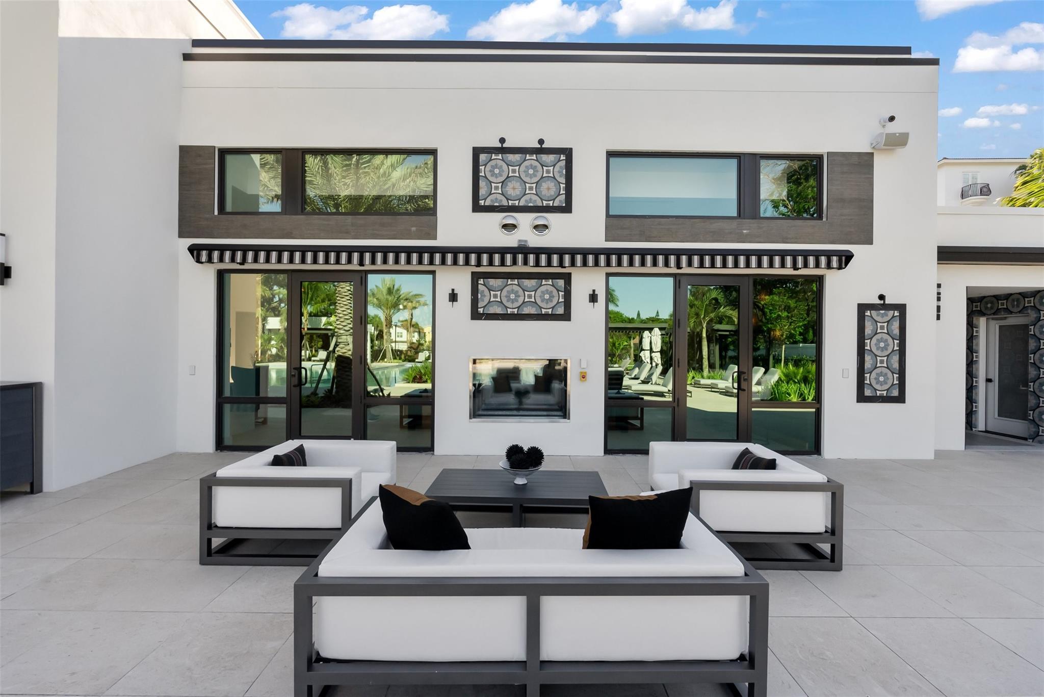 Nuvo Boca - Residential Lease