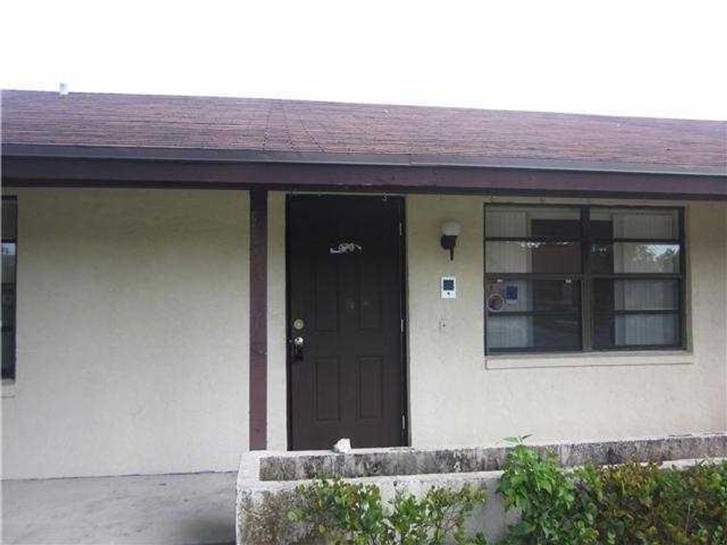 Photo of 491 Glenwood Drive, West Palm Beach, FL 33415 (MLS # R10702459)