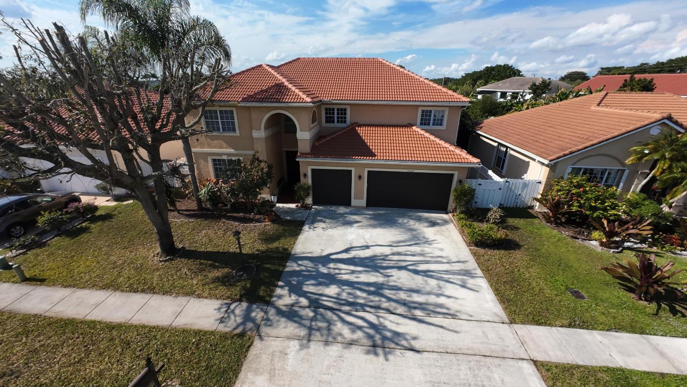 7065 Catalina Isle Drive