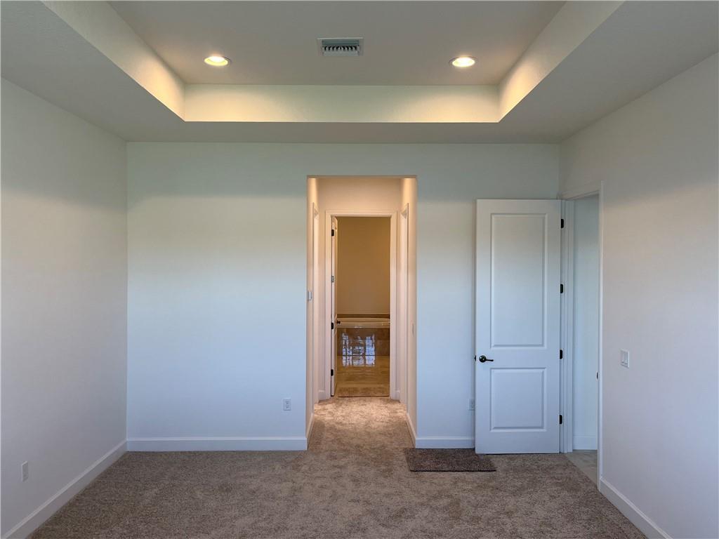 RIVERLAND - Residential Lease