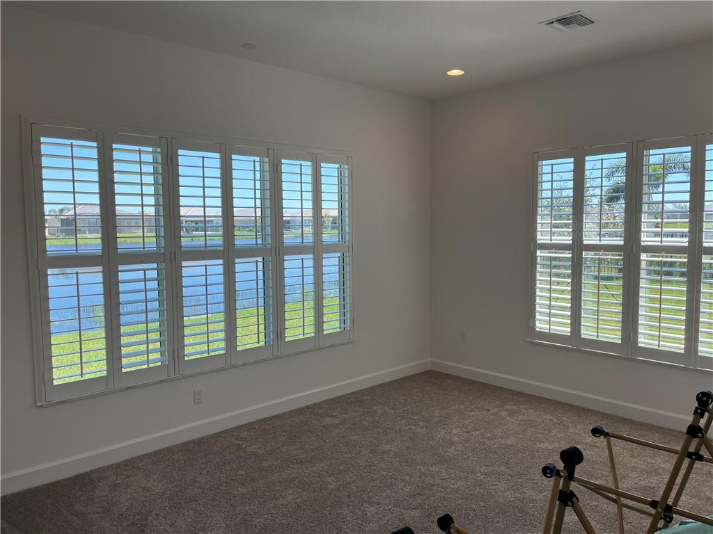 RIVERLAND - Residential Lease