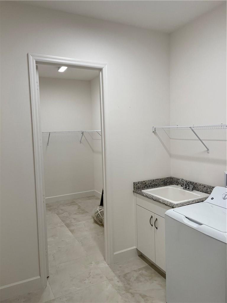 RIVERLAND - Residential Lease