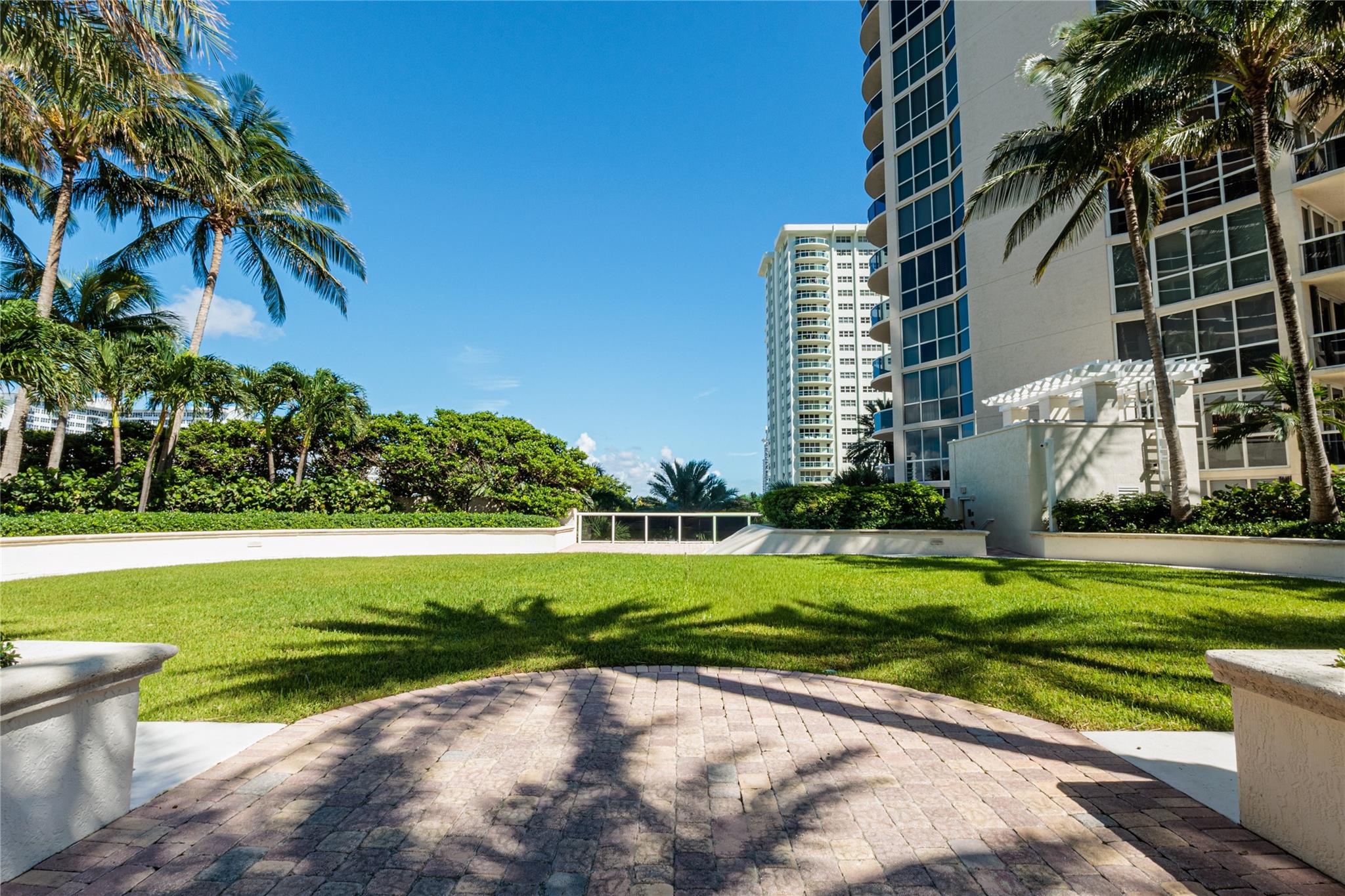 Lhermitage II Condo - Residential Lease