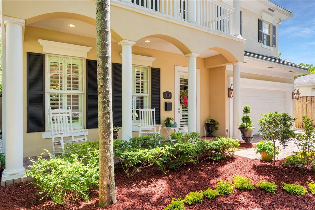 Lauderdale Pines 8-27 B - Residential