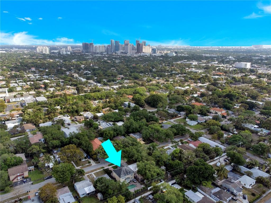 Lauderdale Pines 8-27 B - Residential