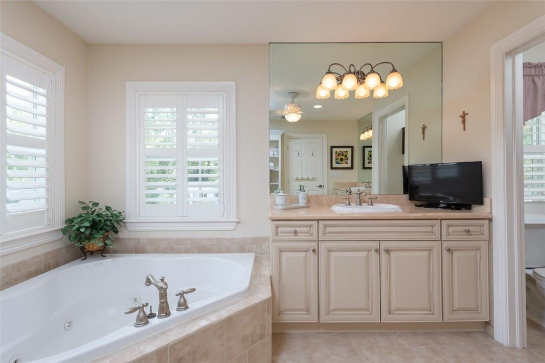 Lauderdale Pines 8-27 B - Residential