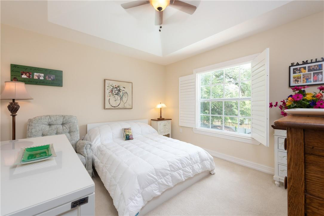 Lauderdale Pines 8-27 B - Residential