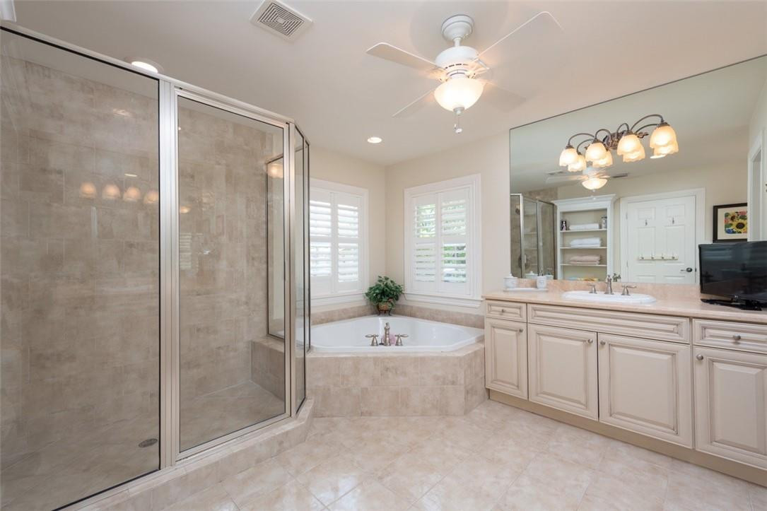 Lauderdale Pines 8-27 B - Residential