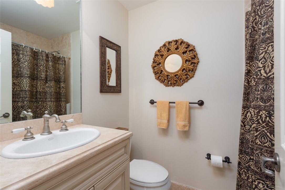 Lauderdale Pines 8-27 B - Residential