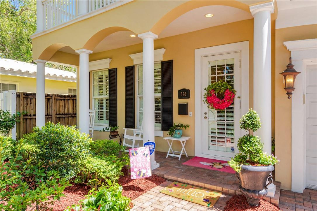 Lauderdale Pines 8-27 B - Residential