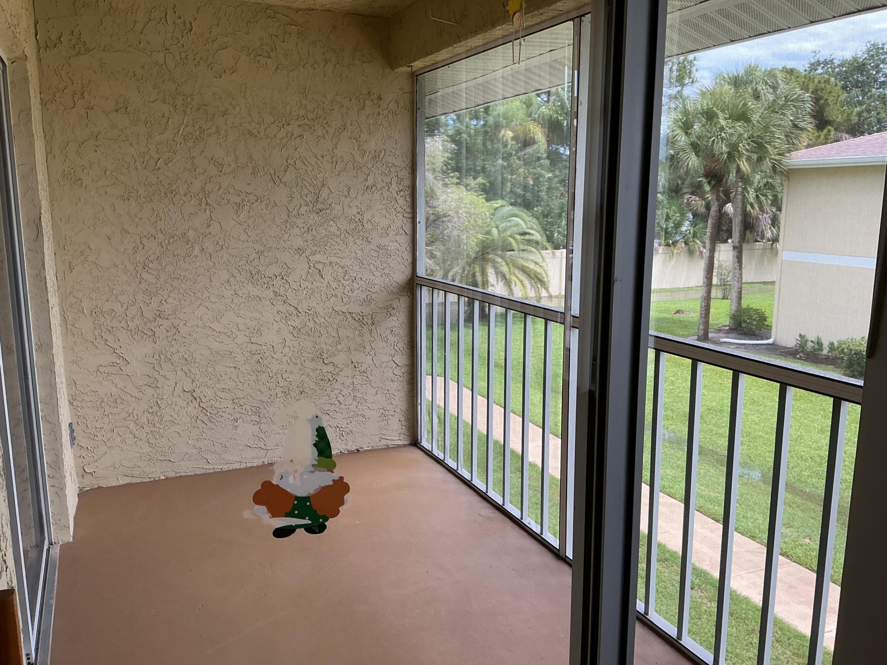 MIDPORT PLACE II, A CONDOMINIUM - Residential Lease