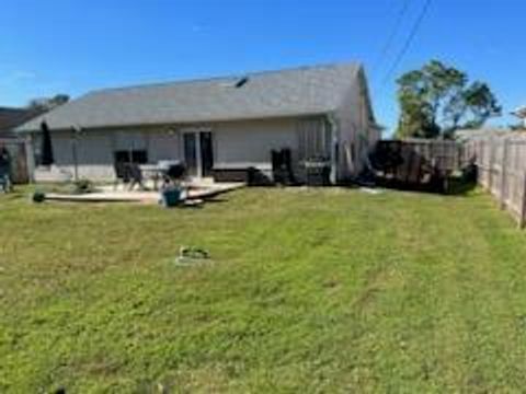 A home in Port St Lucie