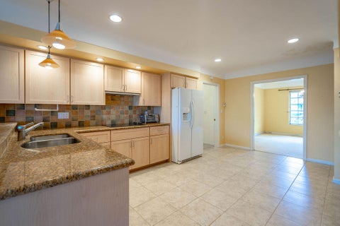 Tiny photo for 4471 NE 25TH Avenue, Lighthouse Point, FL 33064 (MLS # B26082236)