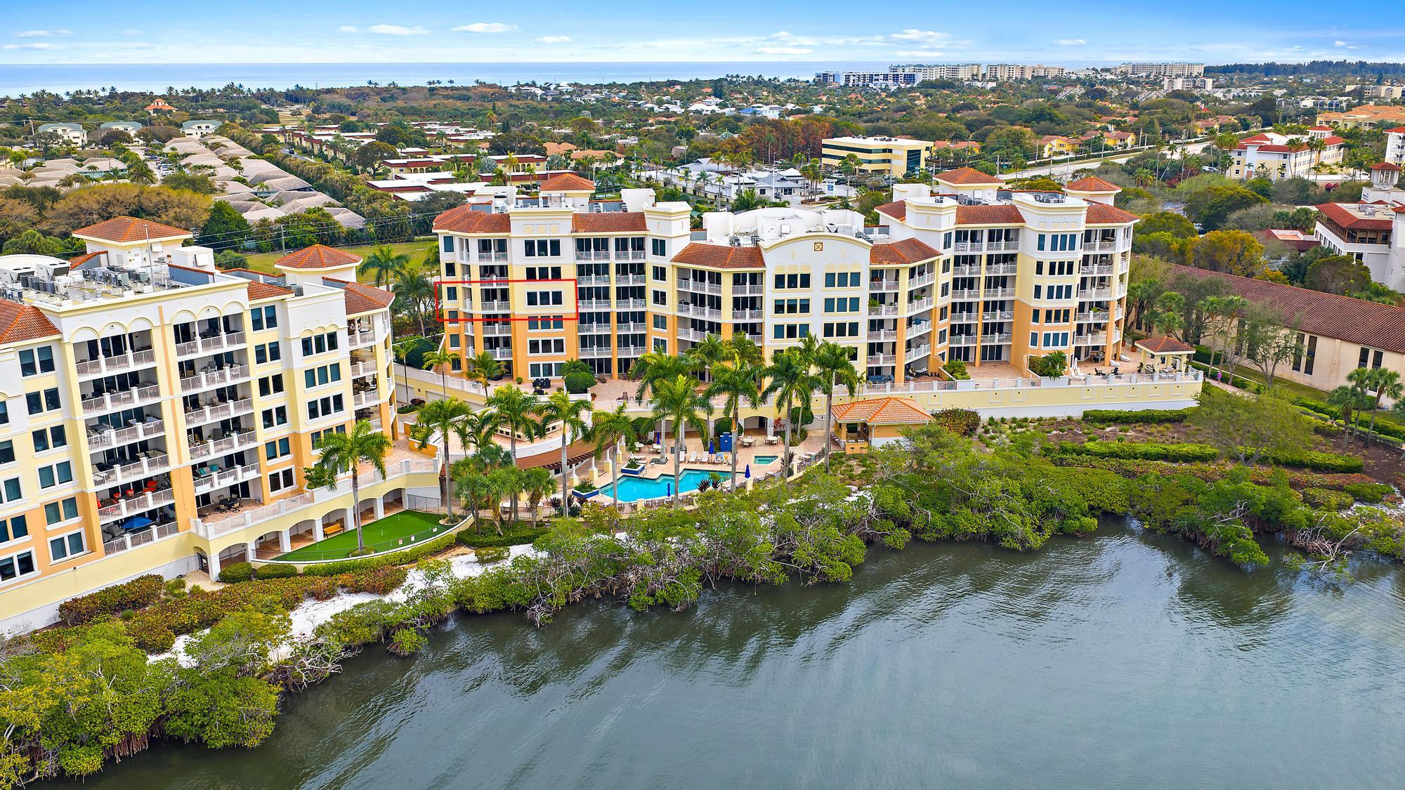 JUPITER YACHT CLUB - Residential