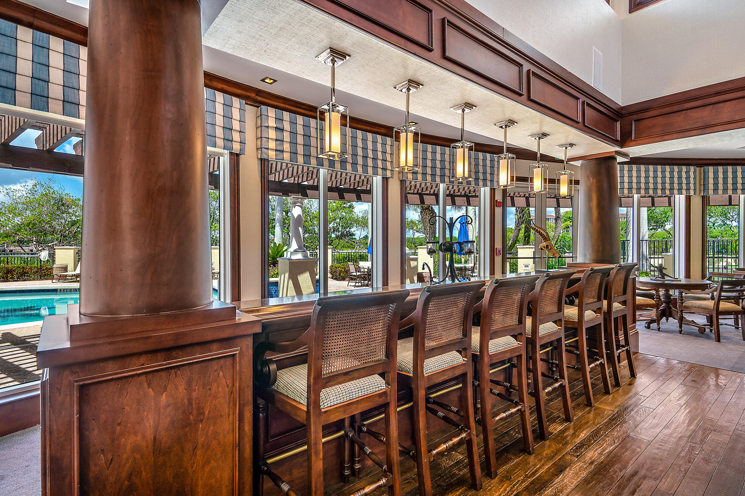 JUPITER YACHT CLUB - Residential