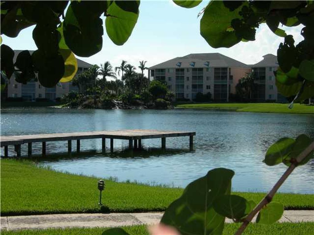 Photo of 353 S Us Highway 1 #D106, Jupiter, FL 33477 (MLS # R10664526)