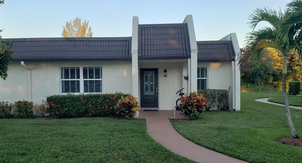 Photo of 206 Lake Susan Lane, West Palm Beach, FL 33411 (MLS # R10757644)
