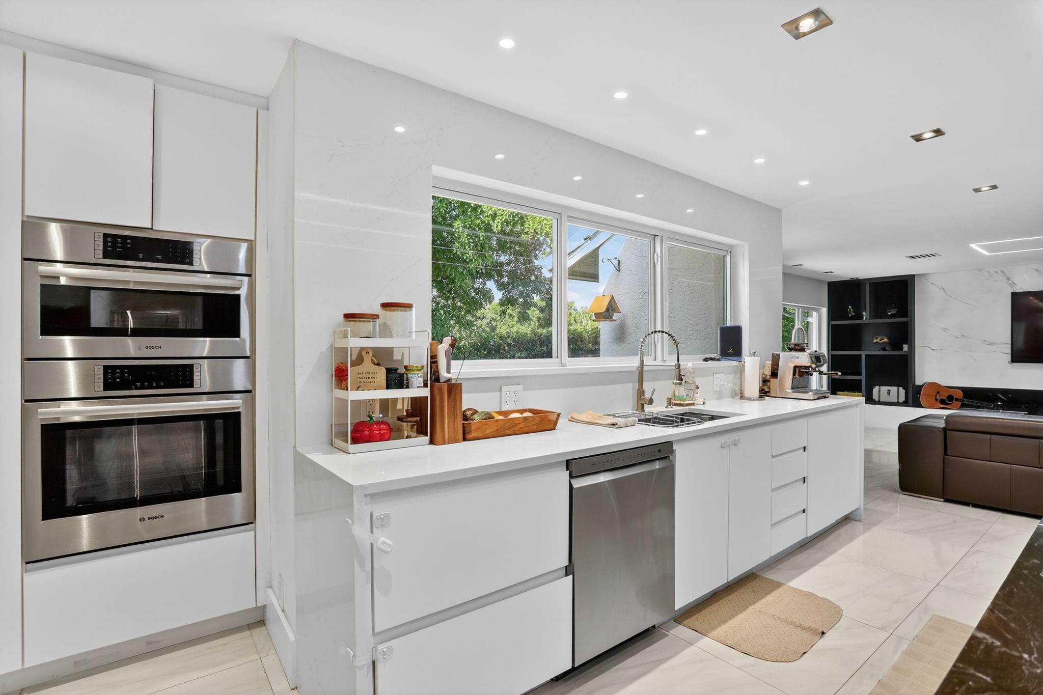 Pine Tree - Residential