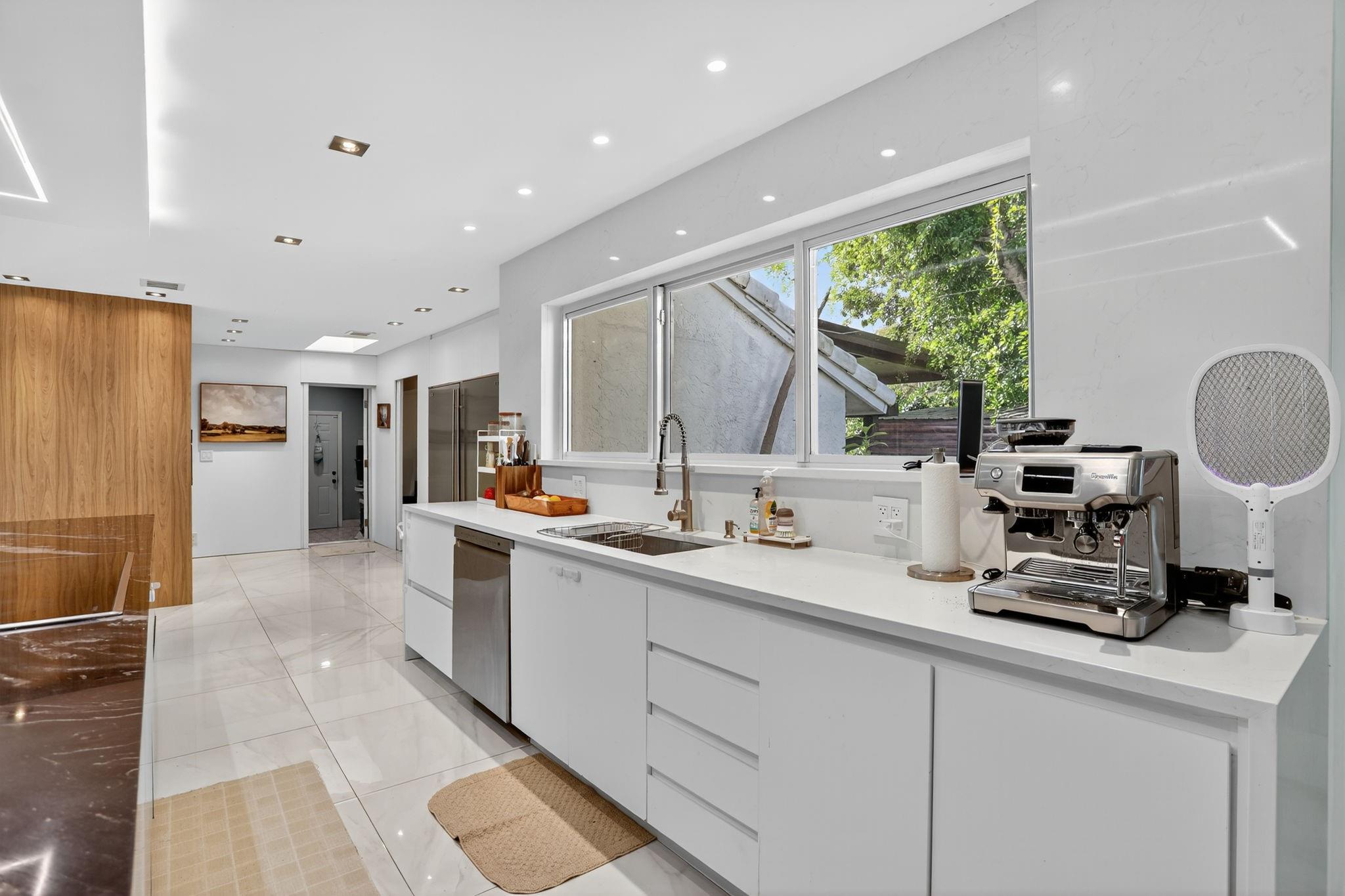 Pine Tree - Residential